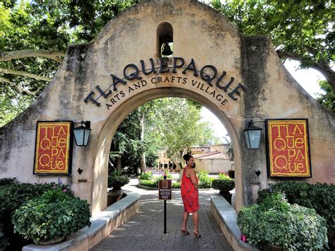 Tlaquepaque arts & shopping village - 